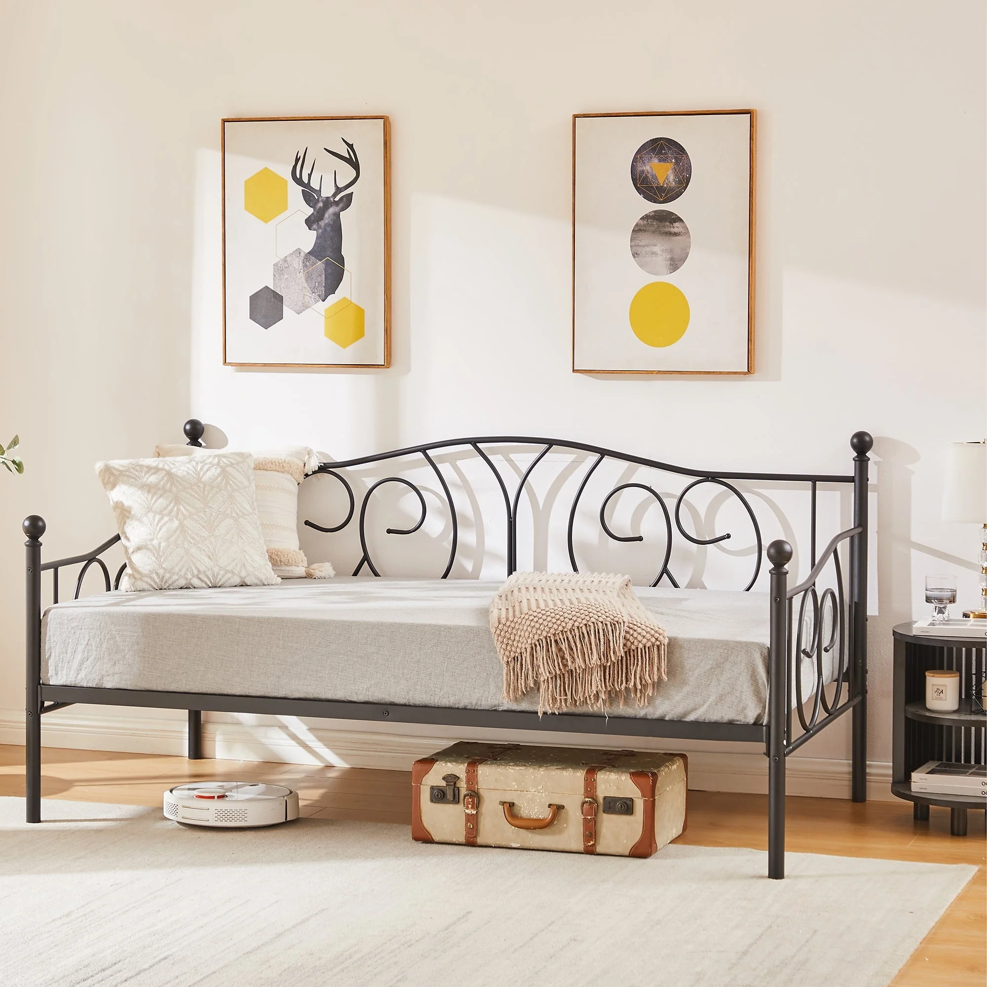 VECELO Twin Size Metal Daybed with Headboard, Metal Slats Support/Easy Assembly, No Box Spring Needed, Black